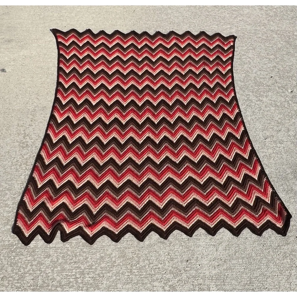 Vtg Afghan Lap Crochet Grandma Chevron Zig Zag Red‎ Pink Brown Handmade Blanket